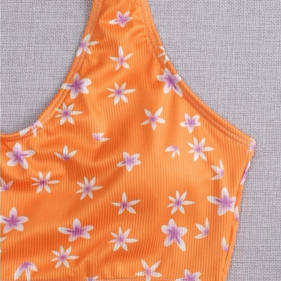 Shein floral ribbed halter bikini top NWOT Large - Picture 3 of 7